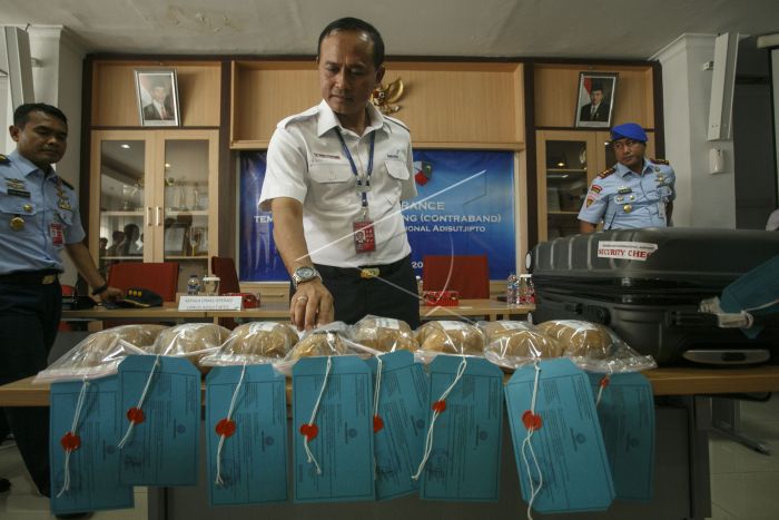 Crystal meth users in Indonesia